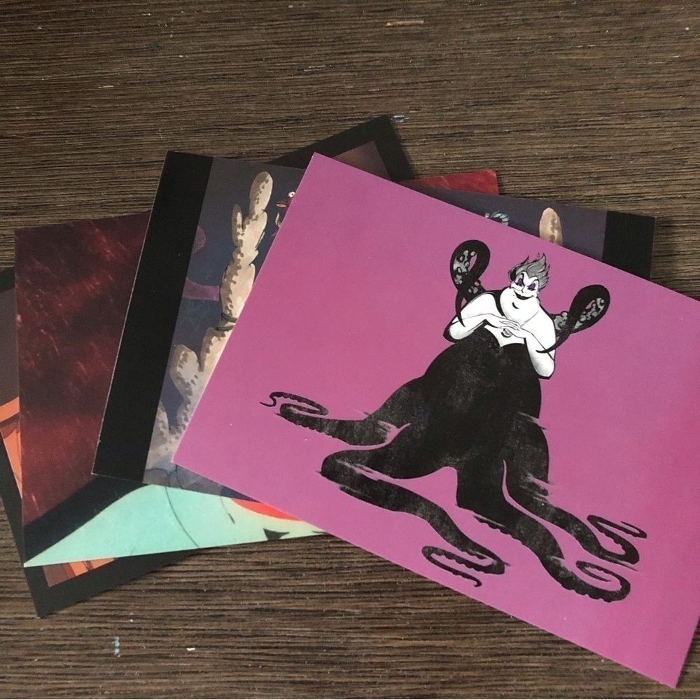 Disney Villains Postcards: The Little Mermaid: Ursula 3 pack.